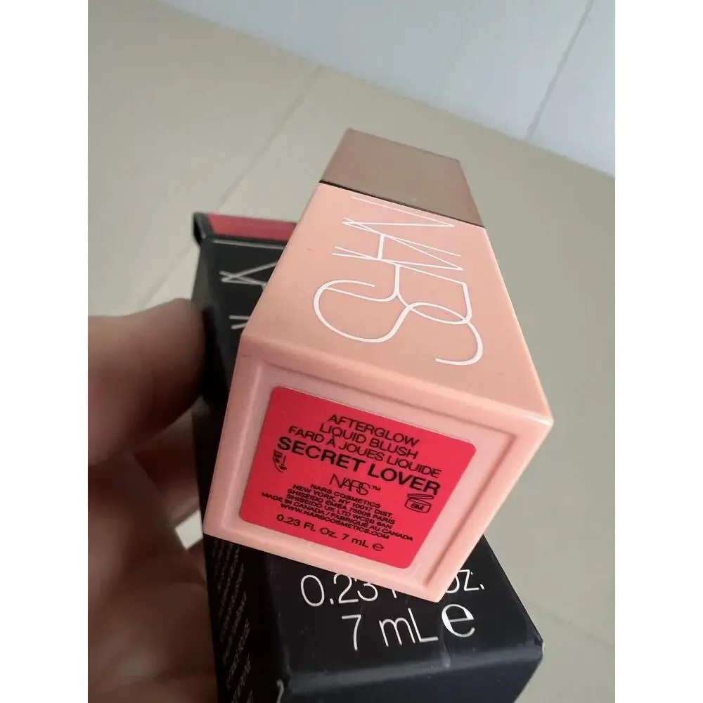 NARS afterglow liquid